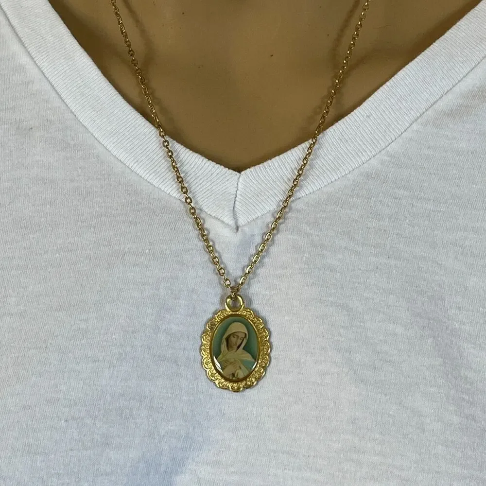 Our Lady Guadalupe Medal Gold Plated Pendant Chain Necklace Mexico Religious